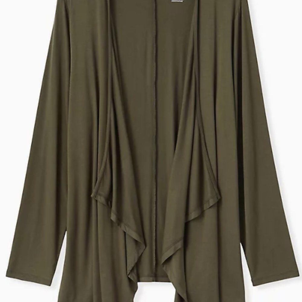 NWT SUPER SOFT TORRID CARDIGAN